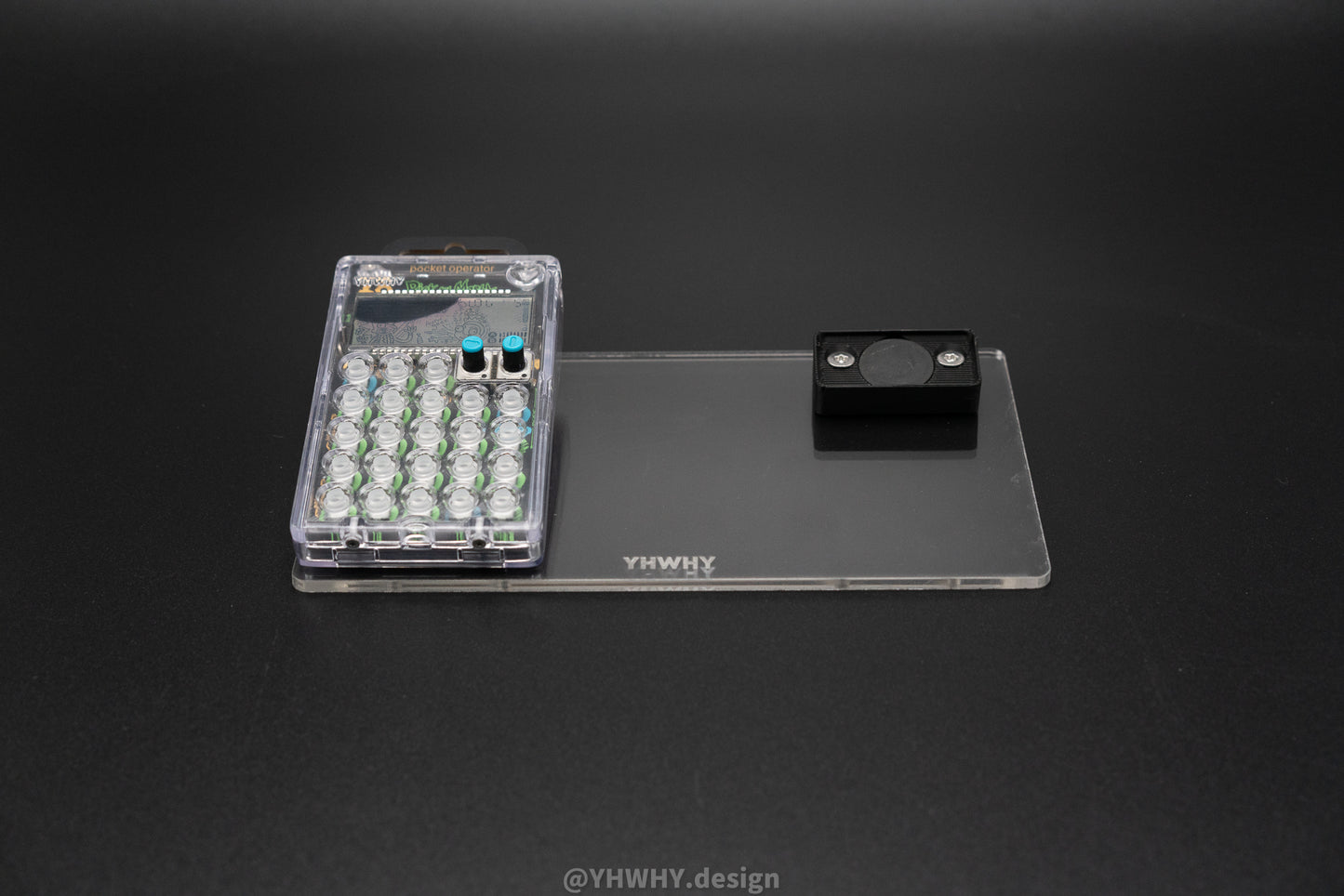 Dual Base for Pocket Operator with Clear Case